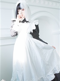 Rabbit Playing with Reflection VOL.073 Black and White Maid(13)